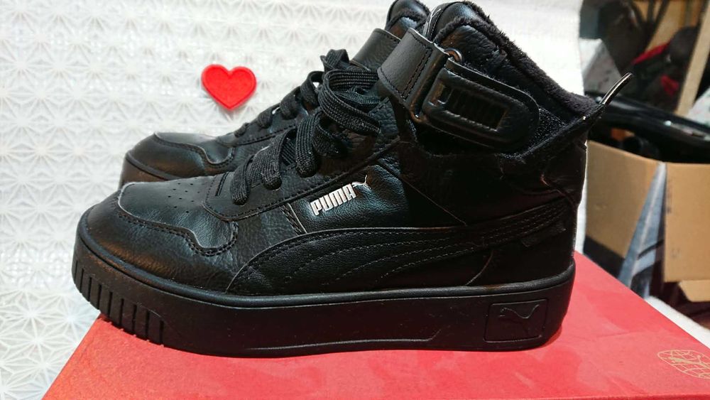 Buty damskie Puma Carina rozmiar 37 cm