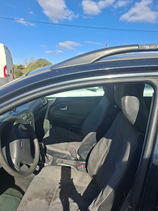 Vende se volvo v 40 — photo 5