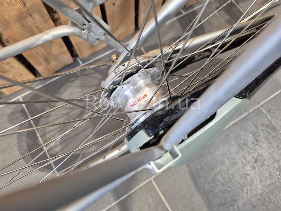 Велосипед дамка бу з планетарною втулкою