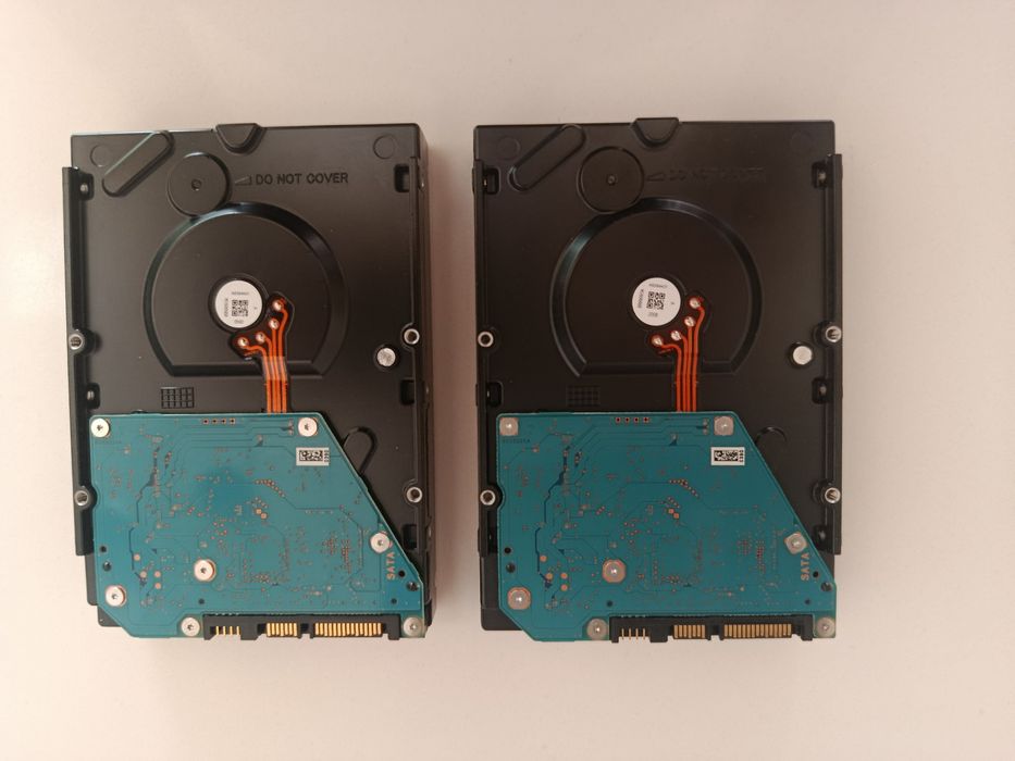 1 TB SATA HDDs64585947947777121