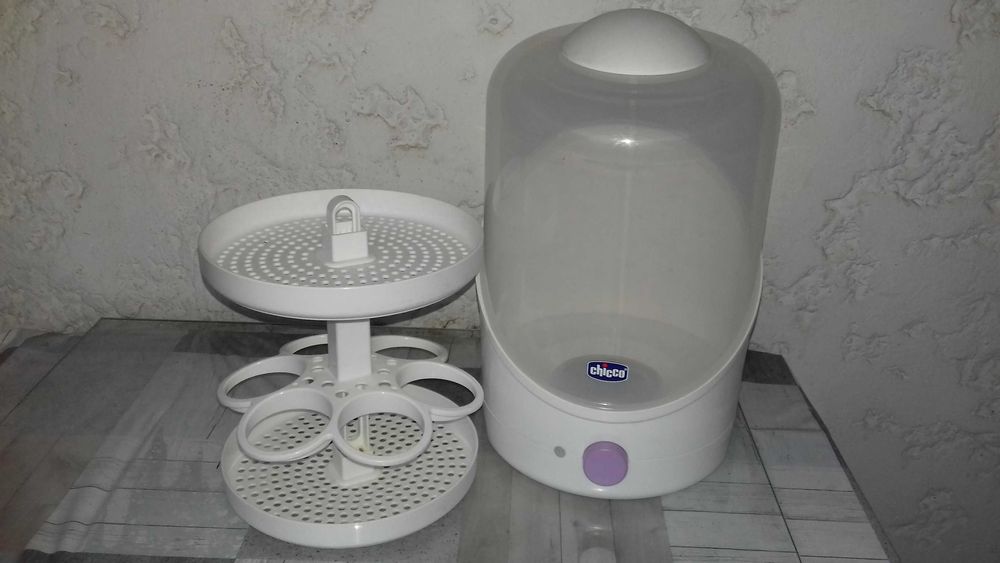 Esterilizador CHICCO Elétrico de Biberao e de utensilios de Bébé