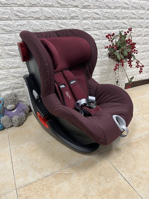 Автокрісло Britax Römer KING 2 Група 1 (9-18 кг)
