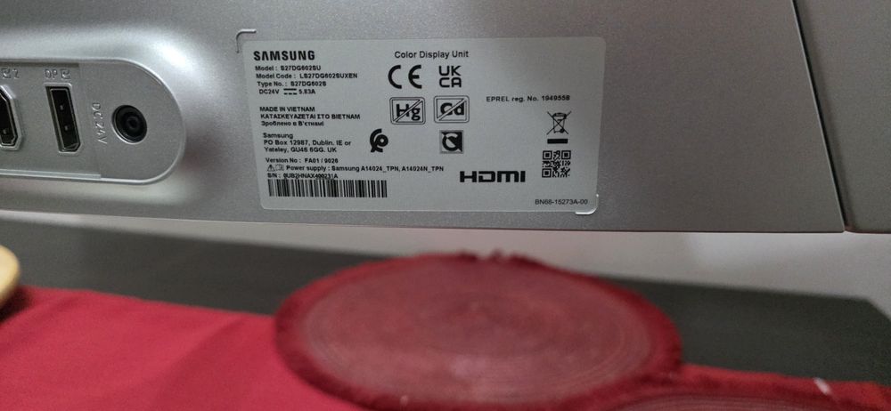 Monitor OLED Samsung Odyssey G6 2K  S27DG602 27"