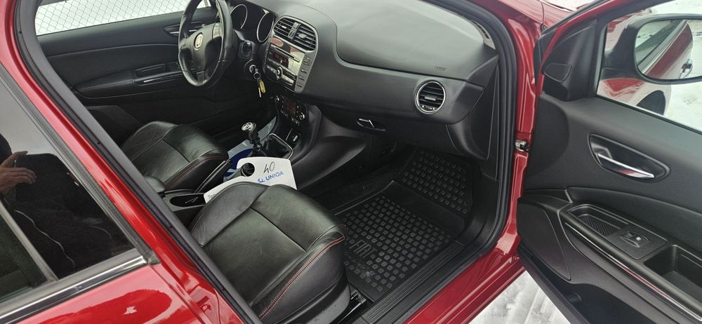 FIAT BRAVO 2013 R 1.6 JTD.KlimaTronik.Skóry.Pdc.Xenon.ZADBANY.Raty..