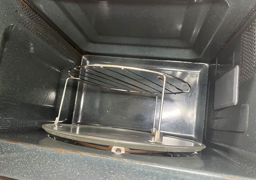 Samsung ME711KR Мікрохвильовка 20л 800Вт