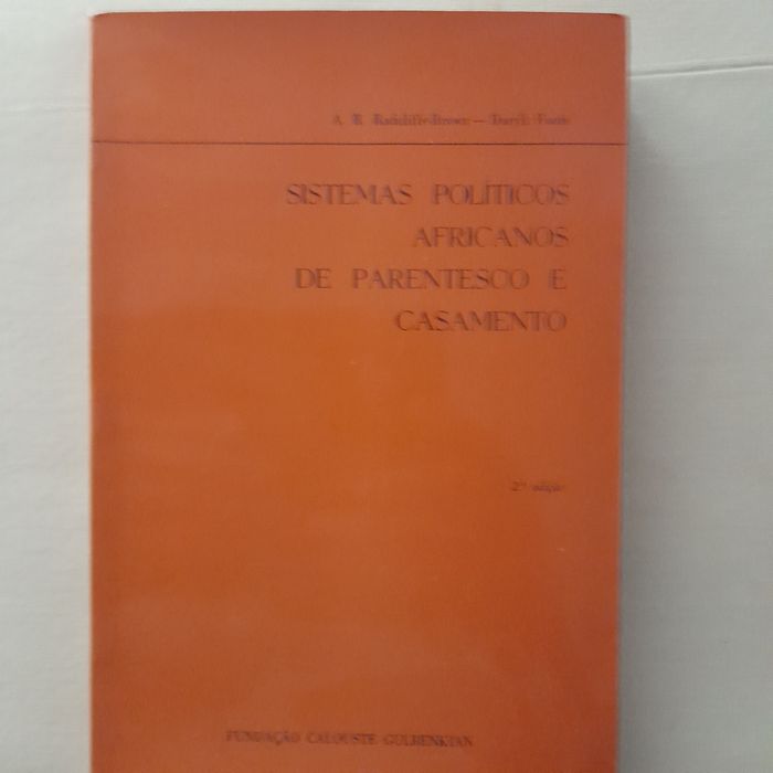 Sistemas Políticos Africanos de Parentesmo e Família.