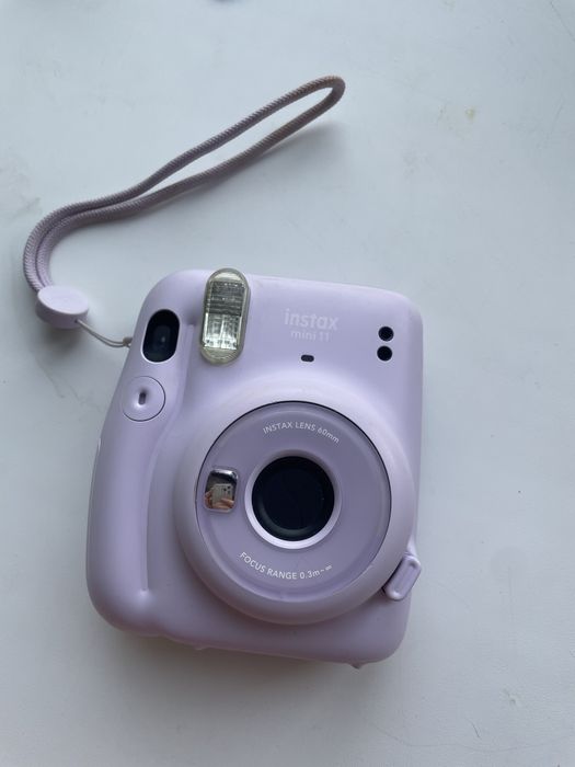 Фотокамера миттєвого друку Fujifilm Instax Mini 11 (Lilac Purple)