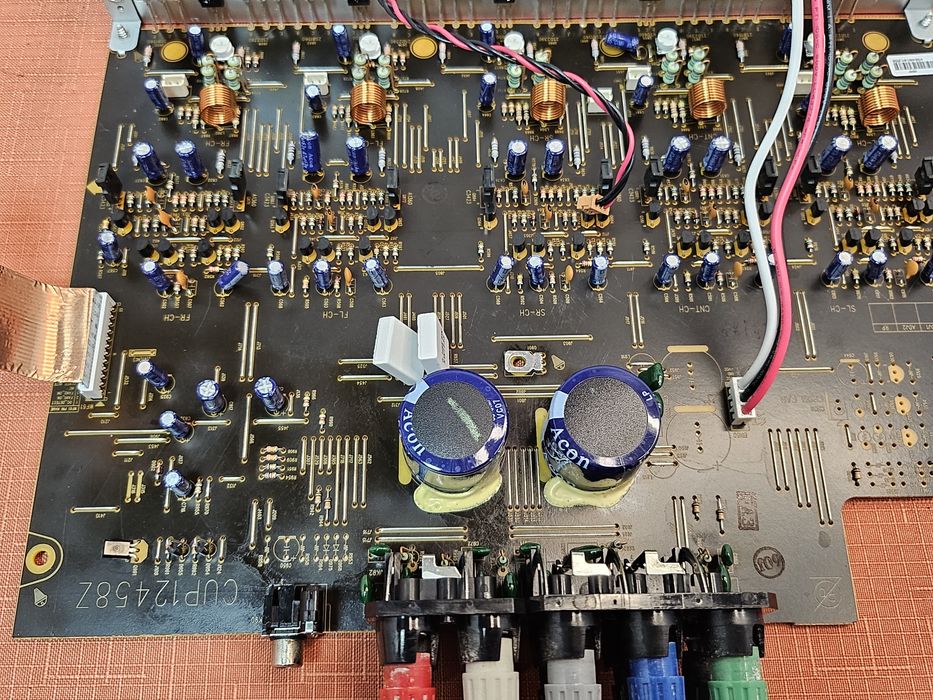 końcówka mocy harman kardon avr 170 151 pcb cop12458b uszkodzona