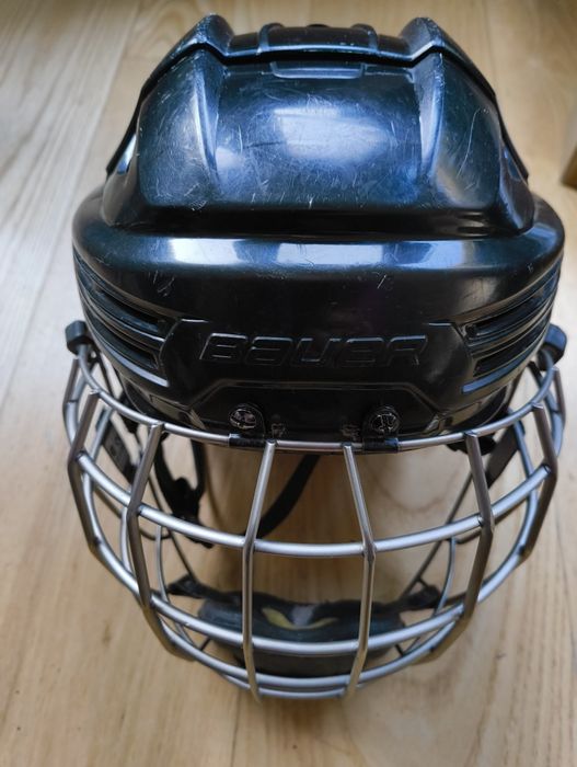 Bauer Re-Act 200 czarny senior M 54-59 cm kask hokejowe pro