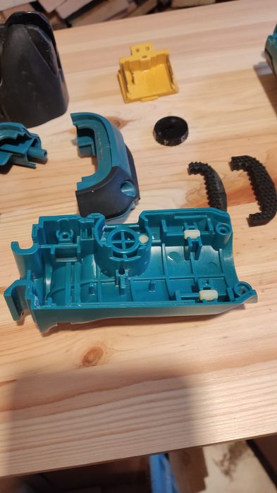 Makita DTM51, kompletna obudowa