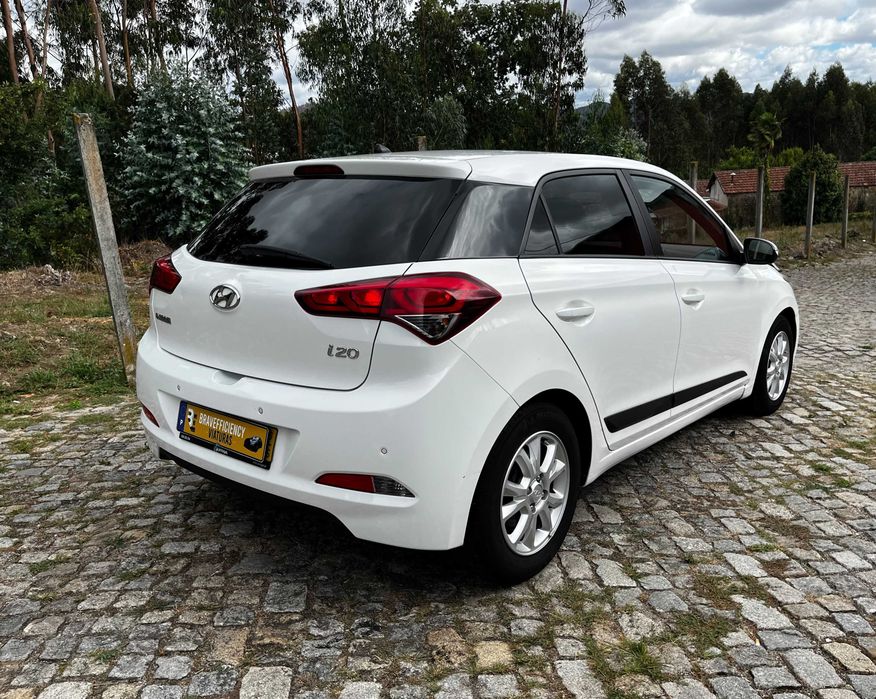 Hyundai i20 1.2 Blue Apenas 113 Mil Kms Nacional de 2016