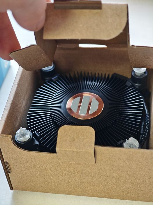 Intel Core i3 10105F