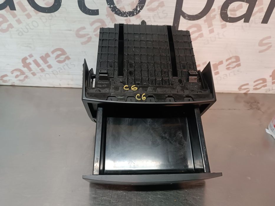 Caixa de Arrumação CITROËN C6 - 9657387977