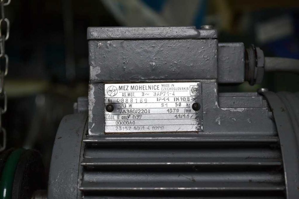 Guzikarka Maszyna do guzików Mauser Spezial Juki