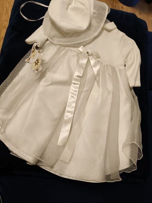 Ubranko na chrzest roczek nowe z metką dla dziewczynki roz 80