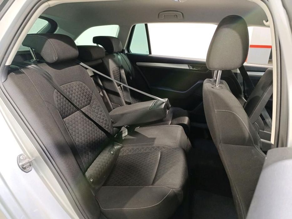 Skoda Superb Break 2.0 TDI Ambition DSG foto 5