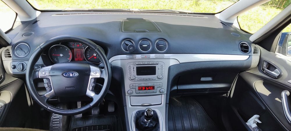 Ford Galaxy 2009r. 2.0 TDCi 140km