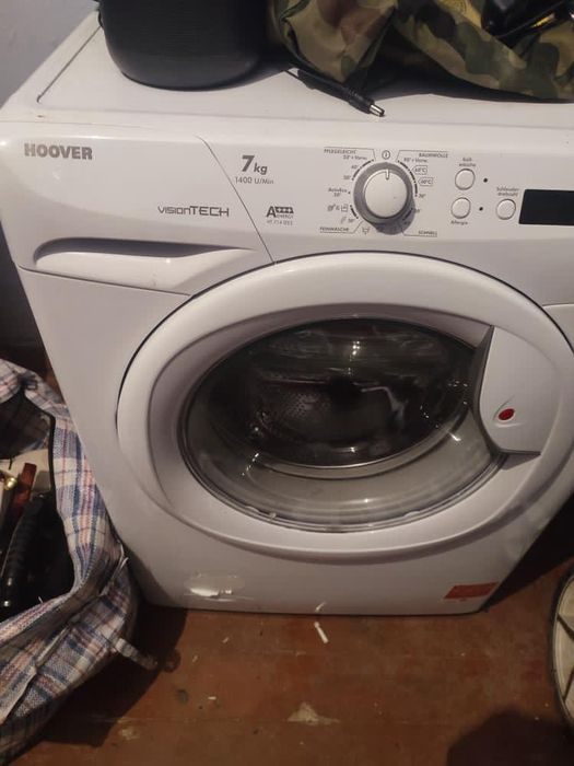 Продам стиральную машинку