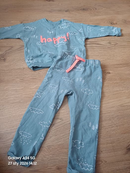 Komplet dres dziewczęcy 98