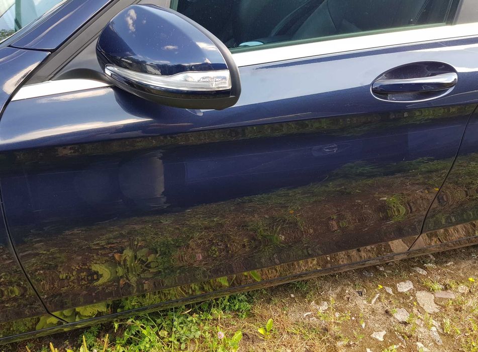Drzwi Mercedes C KLASA W205 sedan komplet