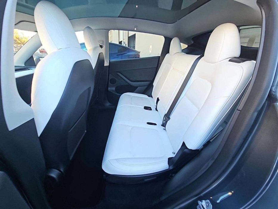 Tesla Model Y Long Range Dual Motor 2023