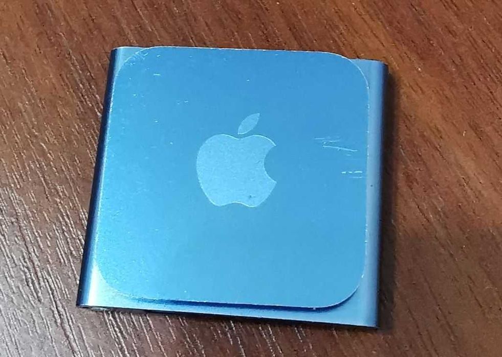 Apple iPod nano 6th Gen 16GB