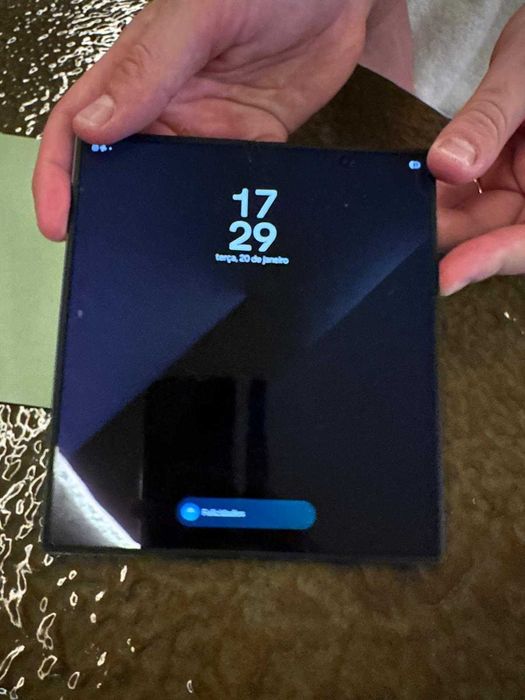 Samsung Z Fold 7 _ 512GB