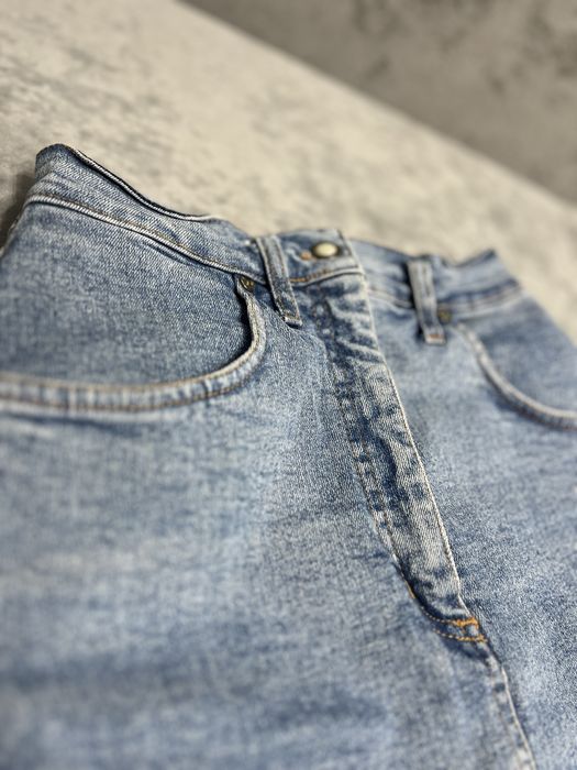 Джинсова спідниця