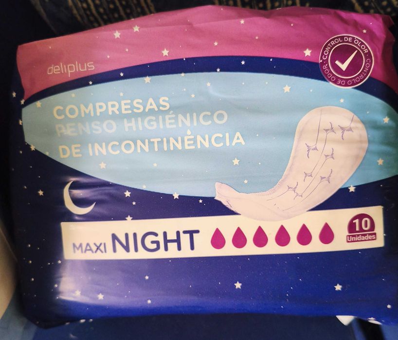 Lote 10 Pacotes Fraldas de Adulto e Pensos de Noite (Tudo Selado)