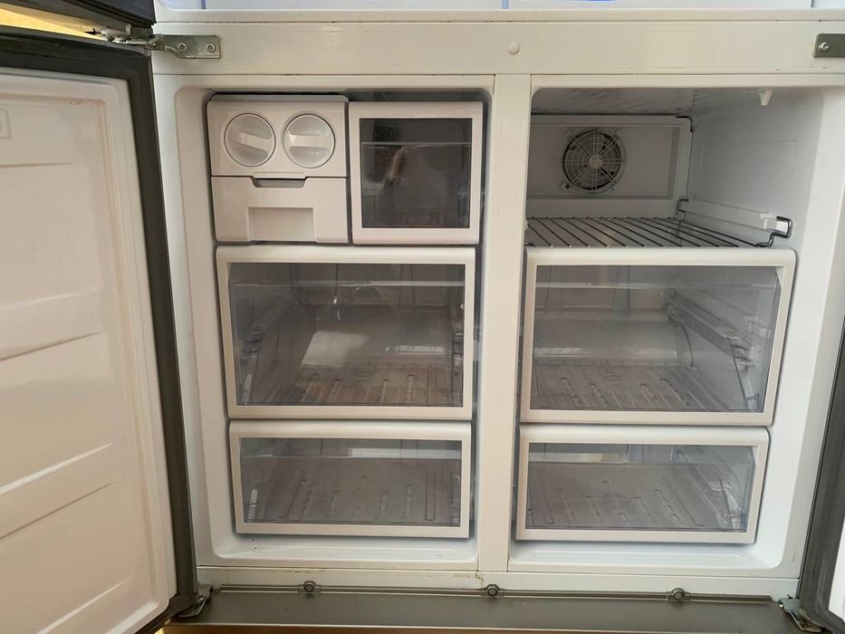 Холодильник SMEG