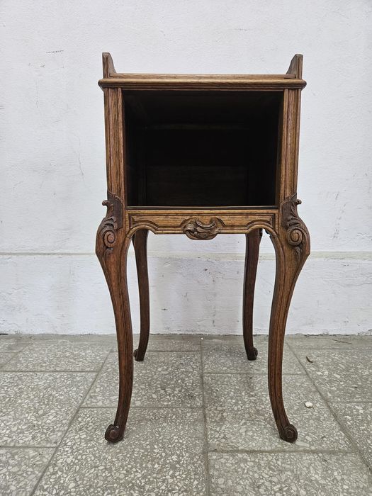 Ładna szafka ludwikowska stolik /