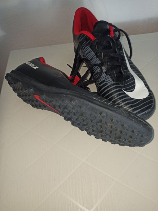 Nike buty sportowe # 38,5.  40 zł