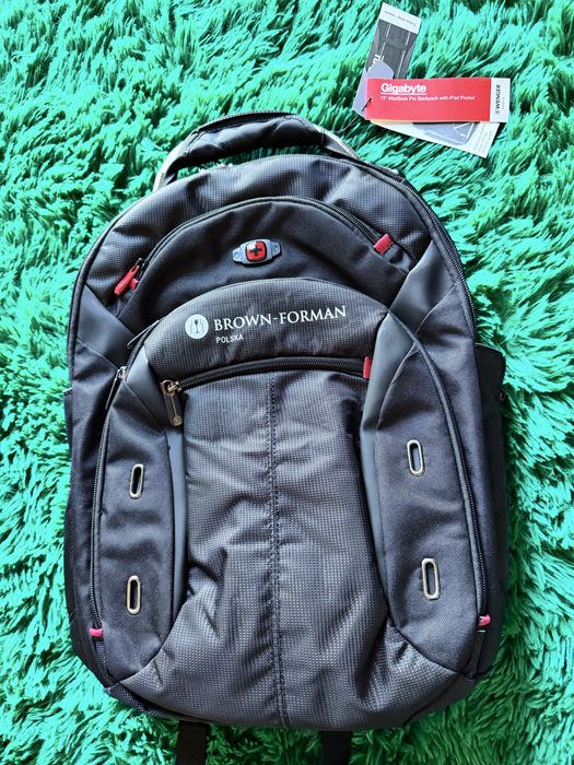 Plecak Wenger Gigabyte Black Red do 15.0" (600627)