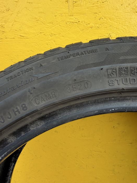 Шини Резина 225.45 R17 Nexen Зима