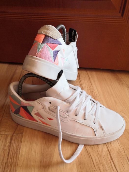 Białe buty sportowe sneakersy Adidas Sleek 36