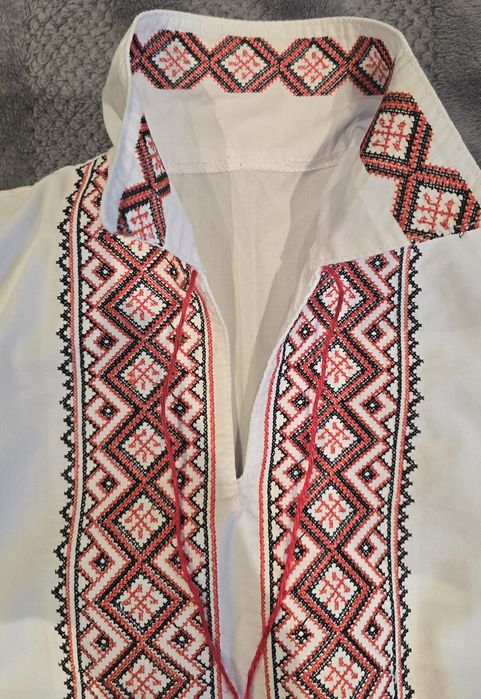 Продам дитячі вишиванки