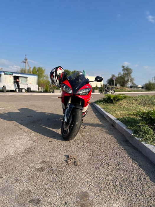 Продам Ямаха R1.