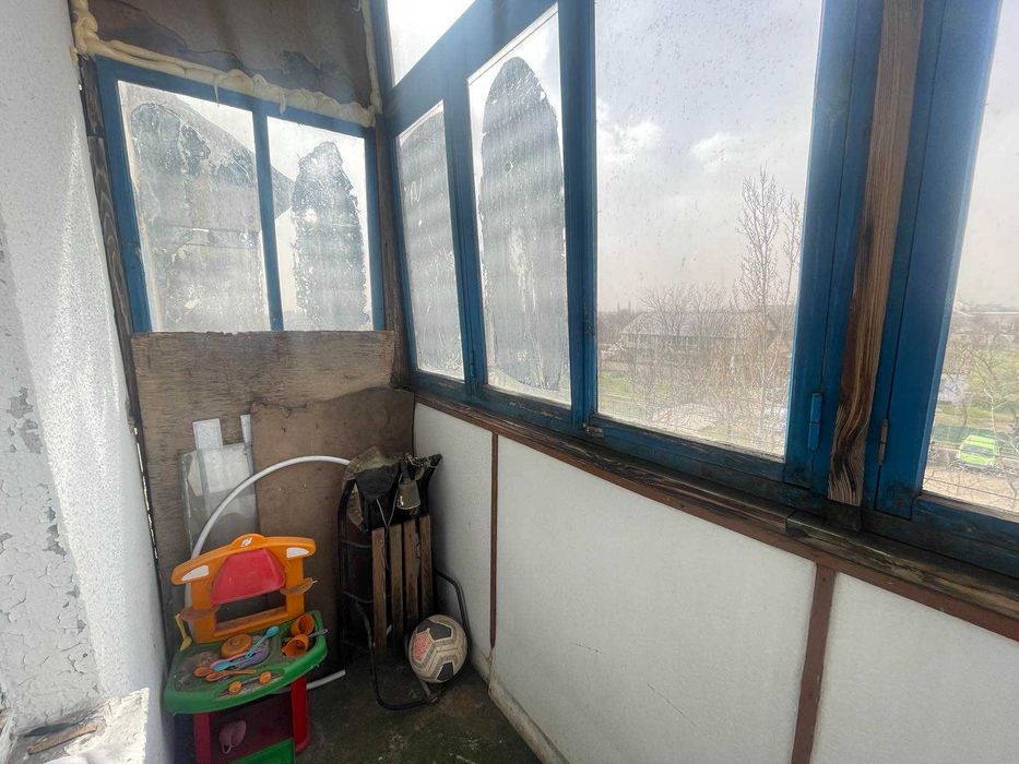 Продаю 4 кімнатну квартиру. Полігон, 8 км від міста.