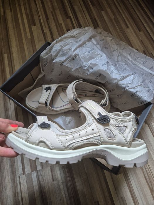 ecco sandały sportowe trekkingowe buty na lato 42