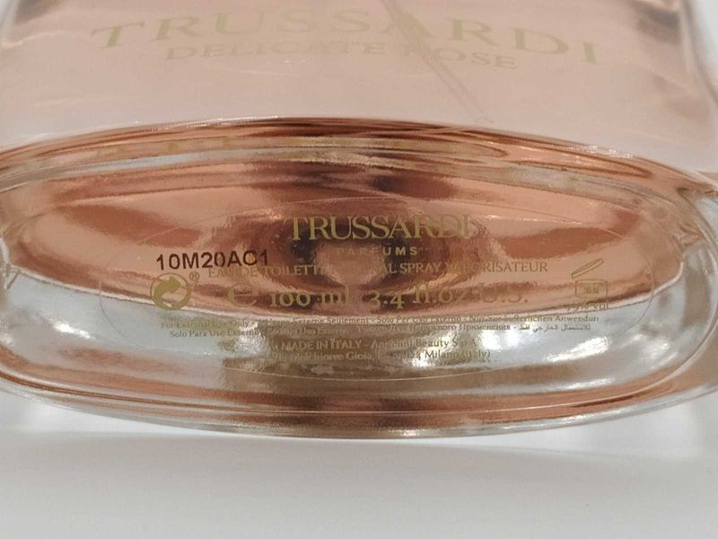 Trussardi Delicate Rose edt 100ml Оригинал