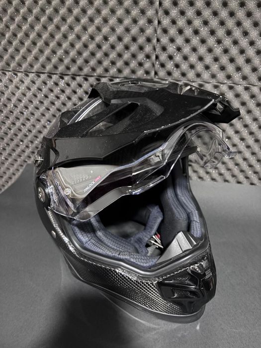 Scorpion ADF-9000 Air Carbon