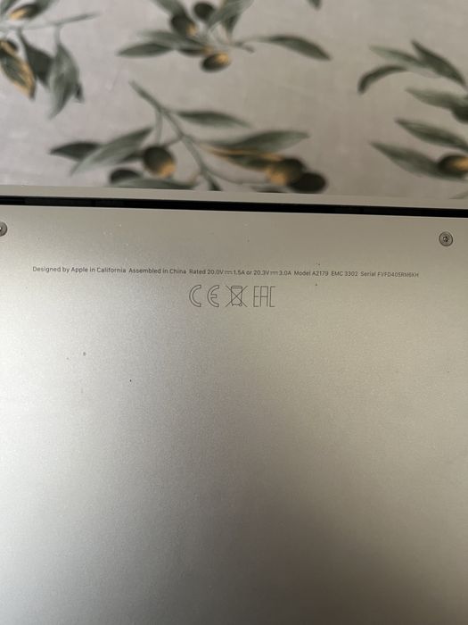 MacBook Air 13” i5 512GB