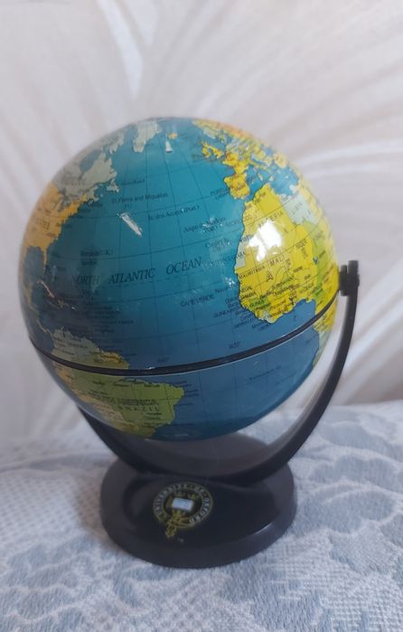 Глобус University of Oxford