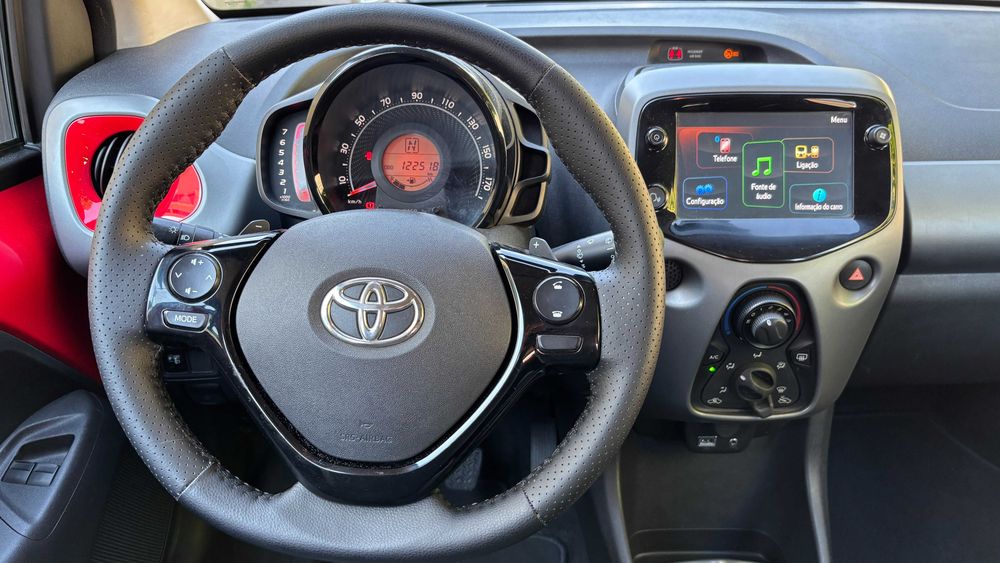 Toyota Aygo X 1.0 VVT-i Automático