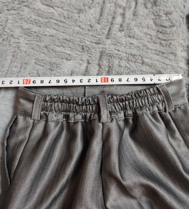 Szary stalowy garniturek chłopięcy spodnie + kamizelka r 86 /92