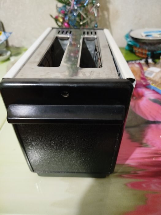 Тостерница продам