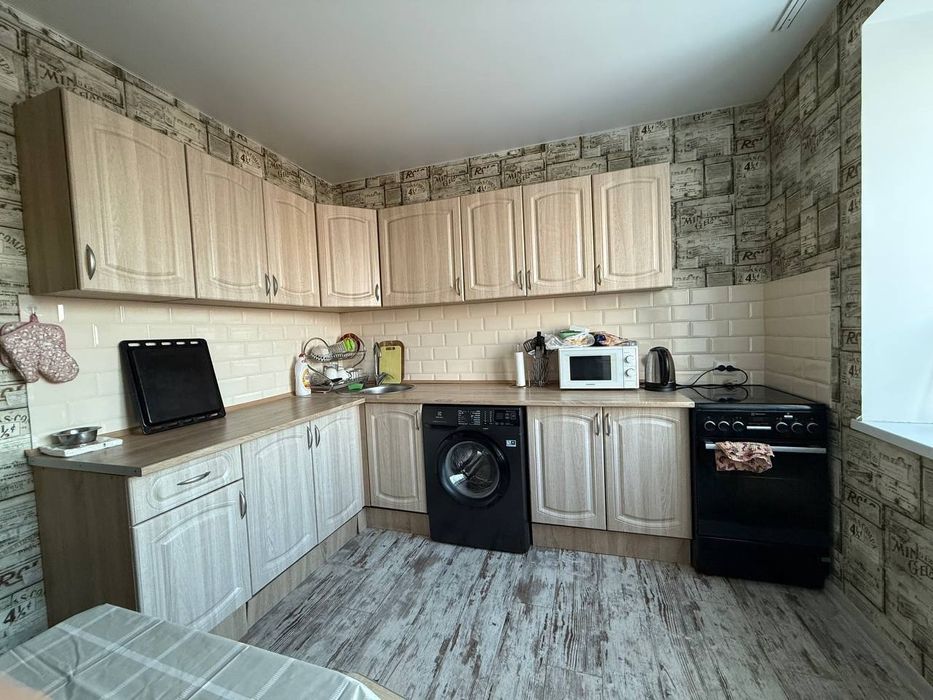 Продаю 2к квартиру в классном доме в хорошем месте