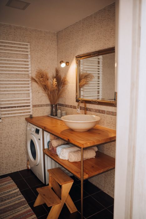 Відпочинок у Карпатах. Котедж. Буковель. Джакузі. Баня. Чан. Басейн.