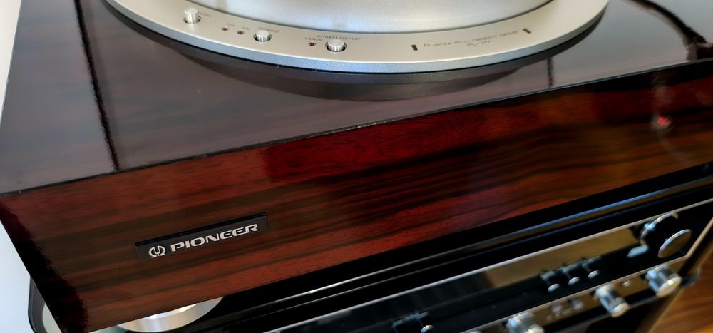 Gramofon Pioneer PL 70 top stan