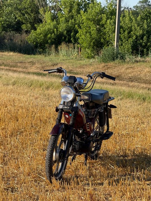 Продам мотоцикл Delta 110 см³ у непоганому стані.Технічно мотоцикл справний. З нюансів — пошкоджена проводка та відсутні водійські підніжки.